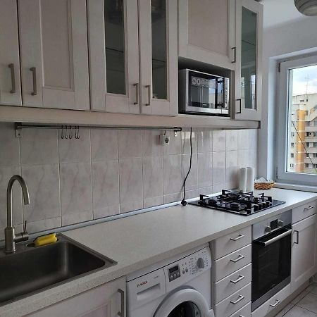 Appartamento Apartament modern in complex rezidential, parcare privata Bucarest Esterno foto